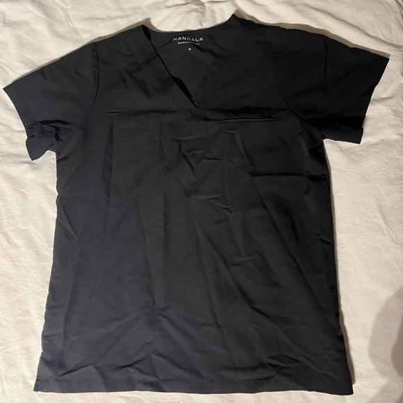 Mandala Scrub Set in Black (Size M) - Picture 3 of 9